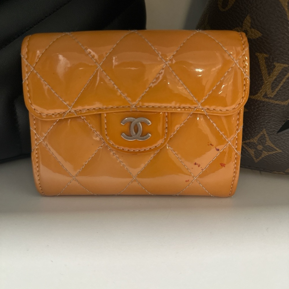 CHANEL QUILTED FLAP ORANGE - Picture 4 of 5